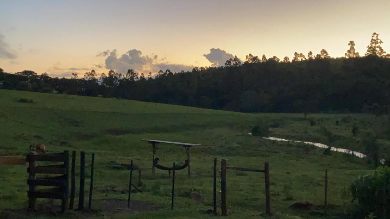 Sitio Metropole - Refugio Na Natureza Piraju Kültér fotó